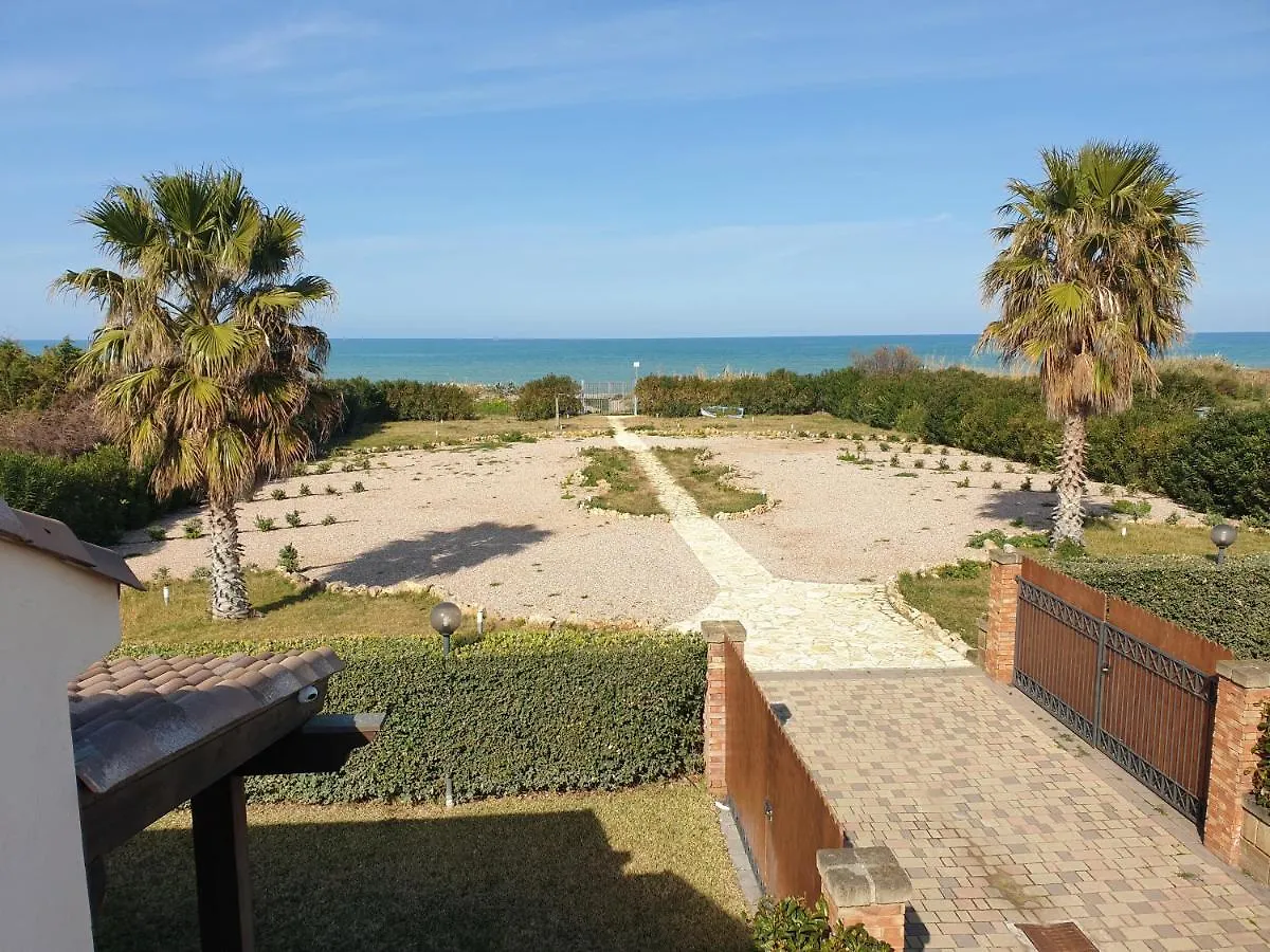 Villa Amare Campofelice Di Roccella Holiday home